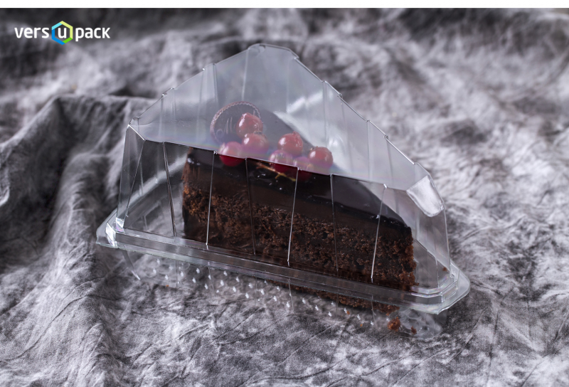 Cheesecake slice containers and Gateau Slice Wedges. Compostable cake slice packaging.